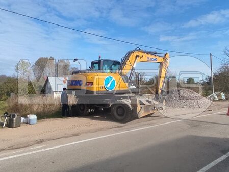 Техническое обслуживание колесного экскаватора XCMG XE180WD - 2